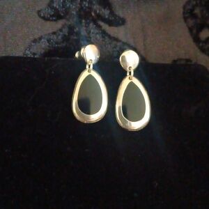 Onyx Vintage Silver Drop Earrings